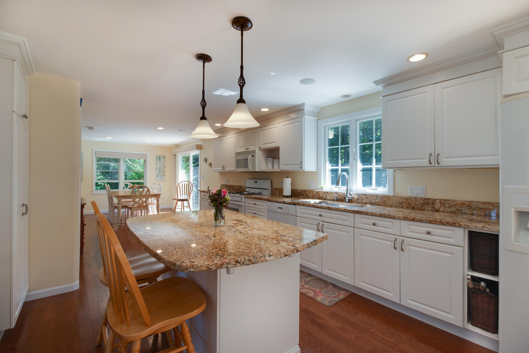 95 West Way Mashpee, MA 02649 - Photo 10 of 52 95 West Way Mashpee--5