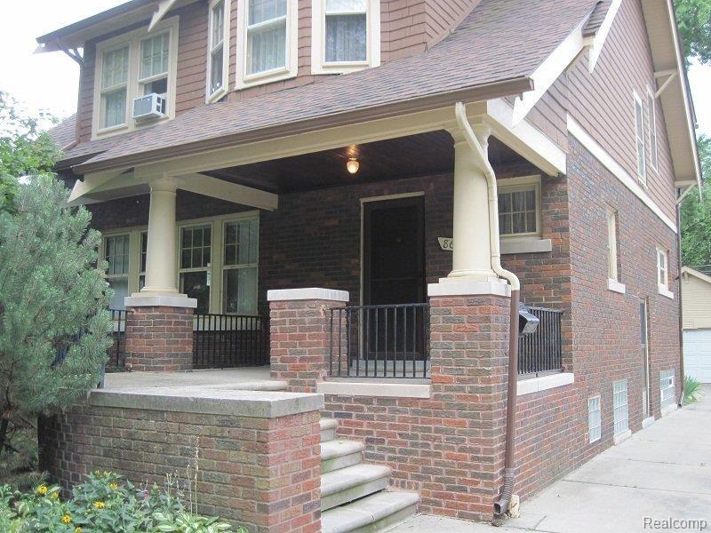 869 Barrington Road Grosse Pointe, MI 48230 - Photo 9 of 10 IMG_1094.JPG