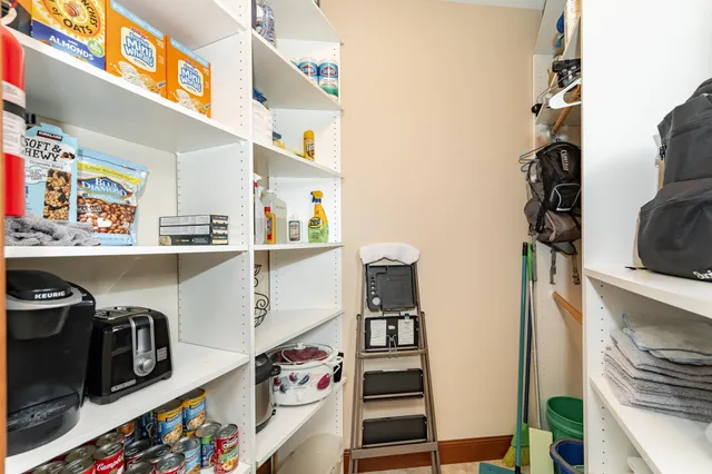 $594,000 | 2177 Granite Circle Northwest, Rochester, MN 55901