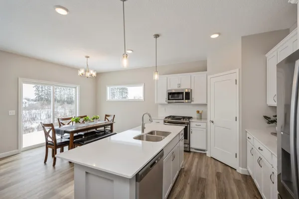 $547,900 | 4611 89th Street Northeast, Big Lake, MN 55309