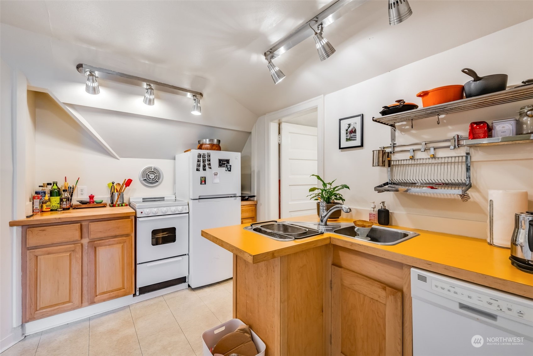 926 18th Avenue Seattle, WA 98122 - Photo 24 of 38 a room with storage and utility