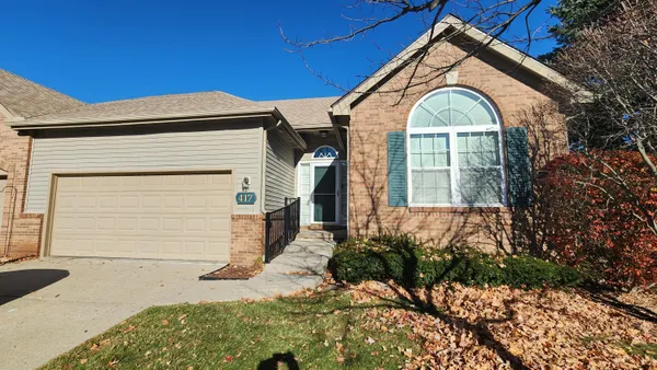 $435,000 | 417 Winslow Circle, Walled Lake, MI 48390