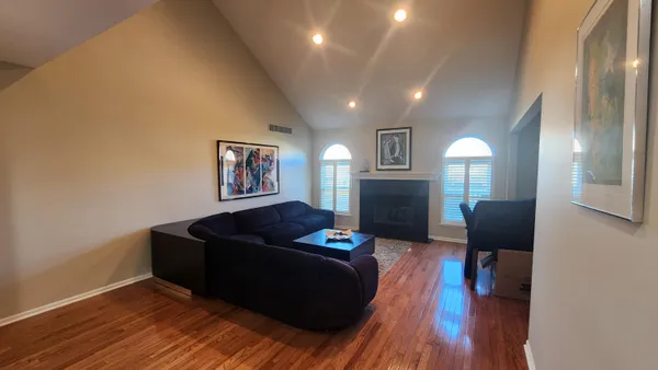 $435,000 | 417 Winslow Circle, Walled Lake, MI 48390