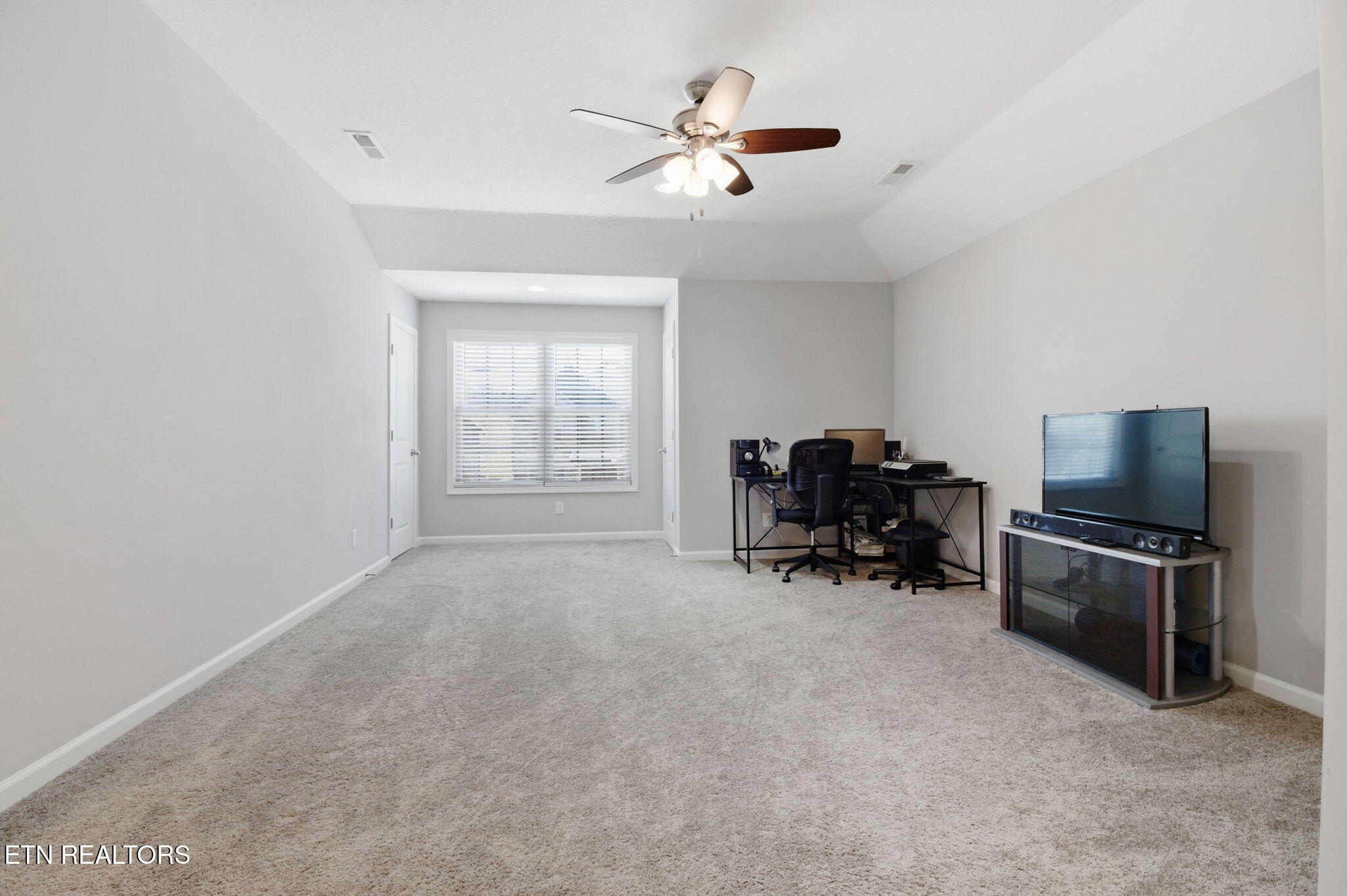 8735 Yellow Aster Road Knoxville, TN 37931 - Photo 22 of 58 Loft