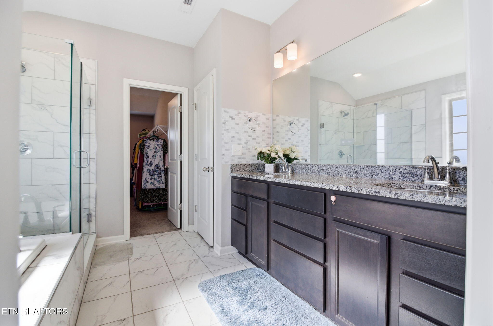 8735 Yellow Aster Road Knoxville, TN 37931 - Photo 28 of 58 Master Bath