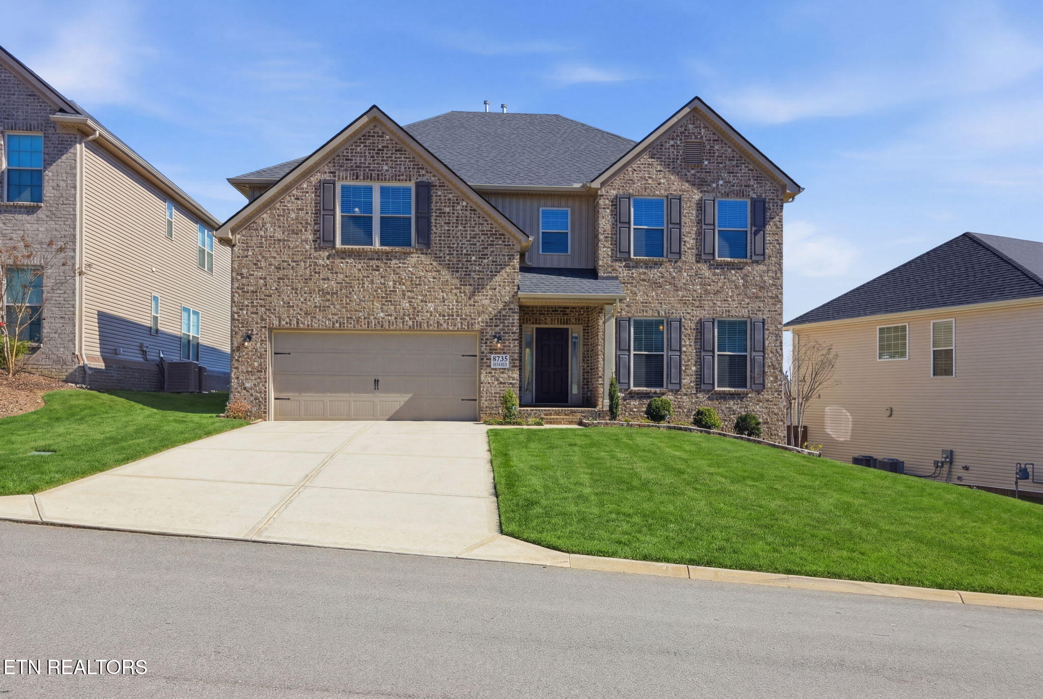 8735 Yellow Aster Road Knoxville, TN 37931 - Photo 4 of 58 Front