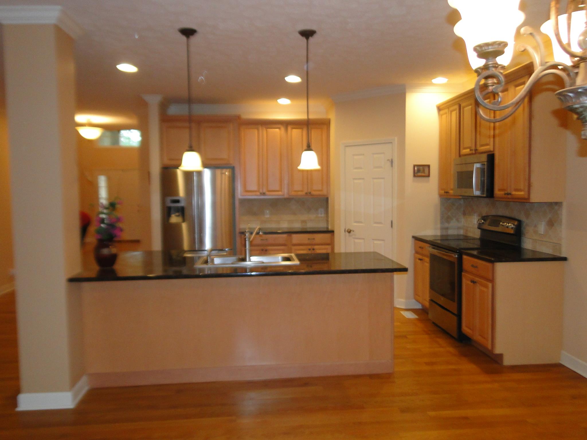 3900 Rowland Road Murfreesboro, TN 37128 - Photo 8 of 29 Looking into kitchen from the dining area.