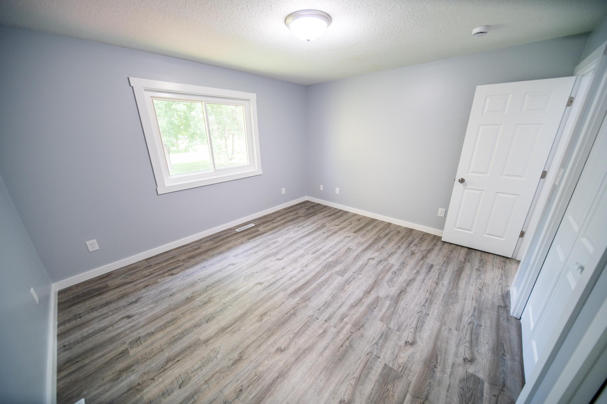2423 59th Street Northwest Rochester, MN 55901 - Photo 10 of 52