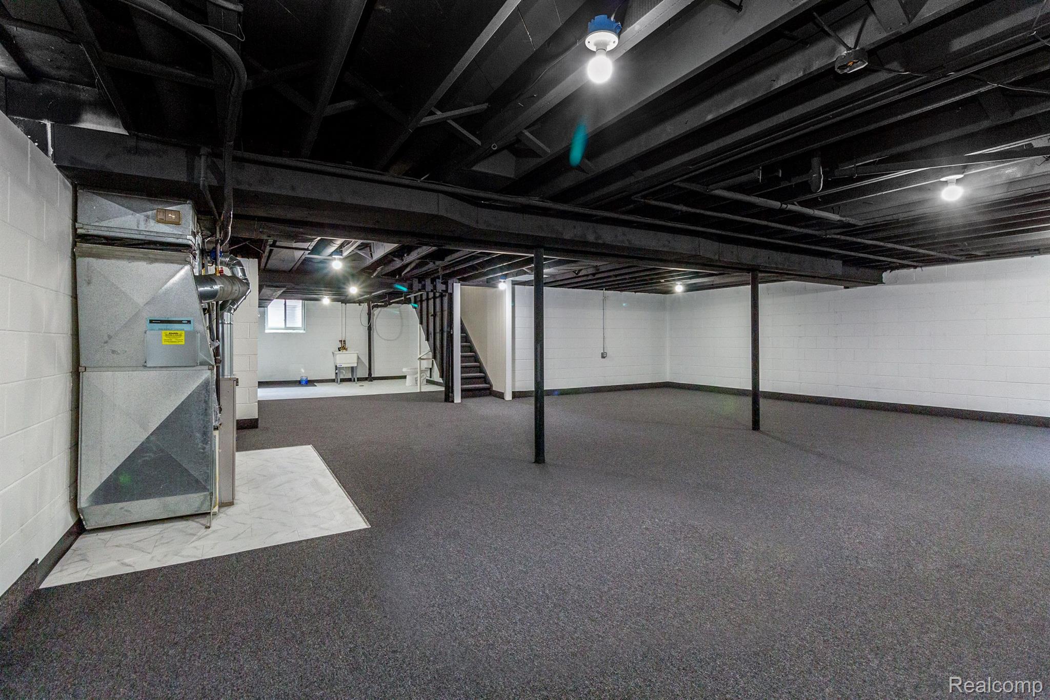 11415 Racine Road Warren, MI 48093 - Photo 20 of 25