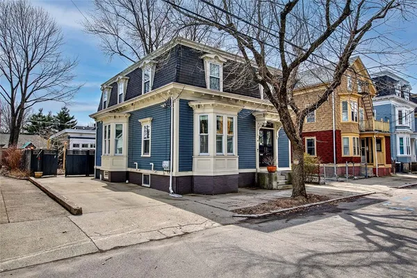 $835,000 | 44 Wood Street, Providence, RI 02909