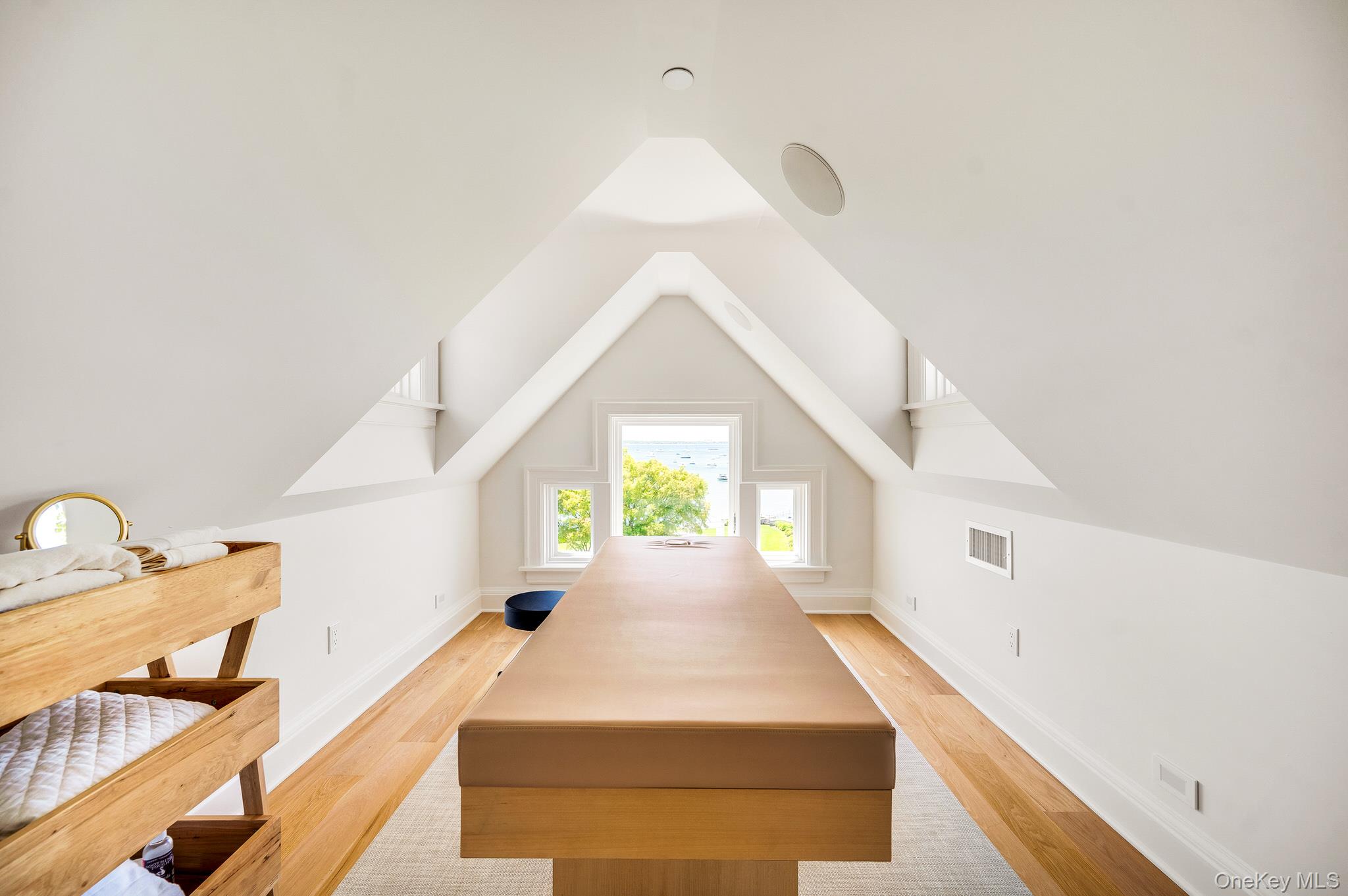 217 Hommocks Road Larchmont, NY 10538 - Photo 32 of 49 a en suite bathroom with a granite countertop sink
