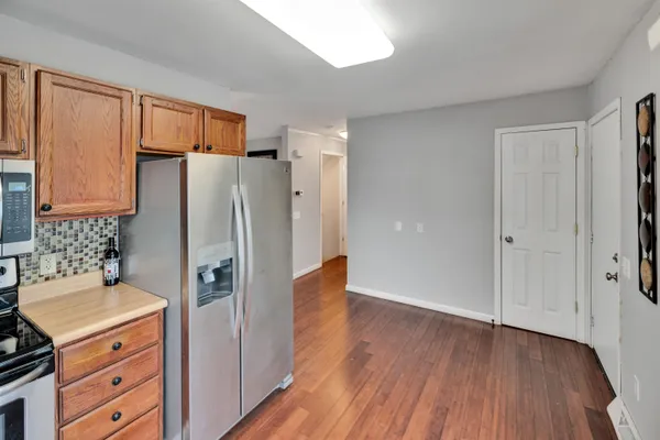 $300,000 | 954 Hemlock Drive, Verona, WI 53593