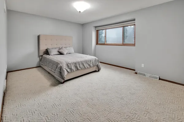 $300,000 | 954 Hemlock Drive, Verona, WI 53593