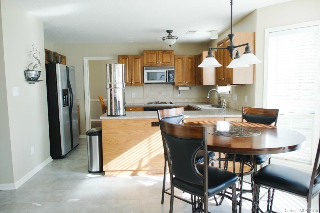 8126 Hunley Ridge Road, Unit 42 Matthews, NC 28104 - Photo 11 of 21 Gallery Image 11
