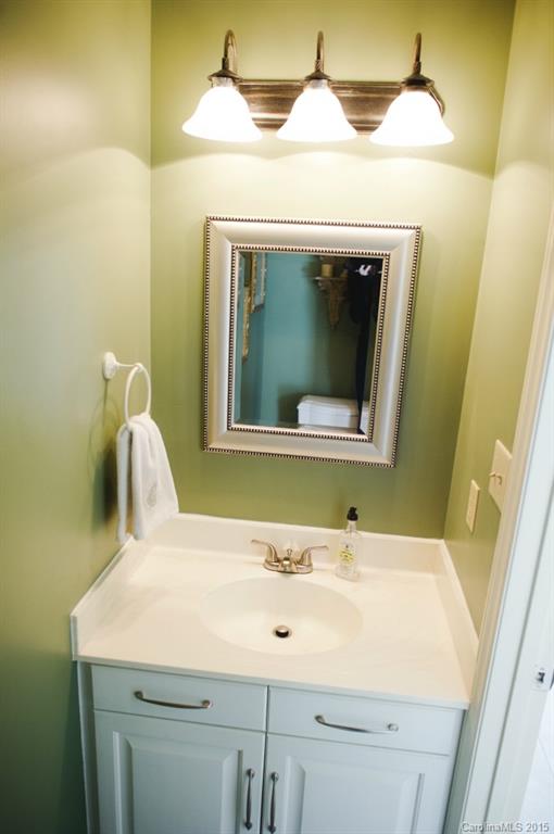 8126 Hunley Ridge Road, Unit 42 Matthews, NC 28104 - Photo 14 of 21 Gallery Image 14