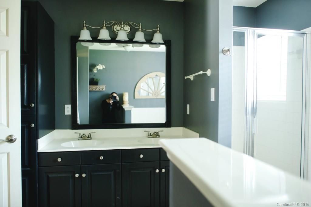8126 Hunley Ridge Road, Unit 42 Matthews, NC 28104 - Photo 19 of 21 Gallery Image 19