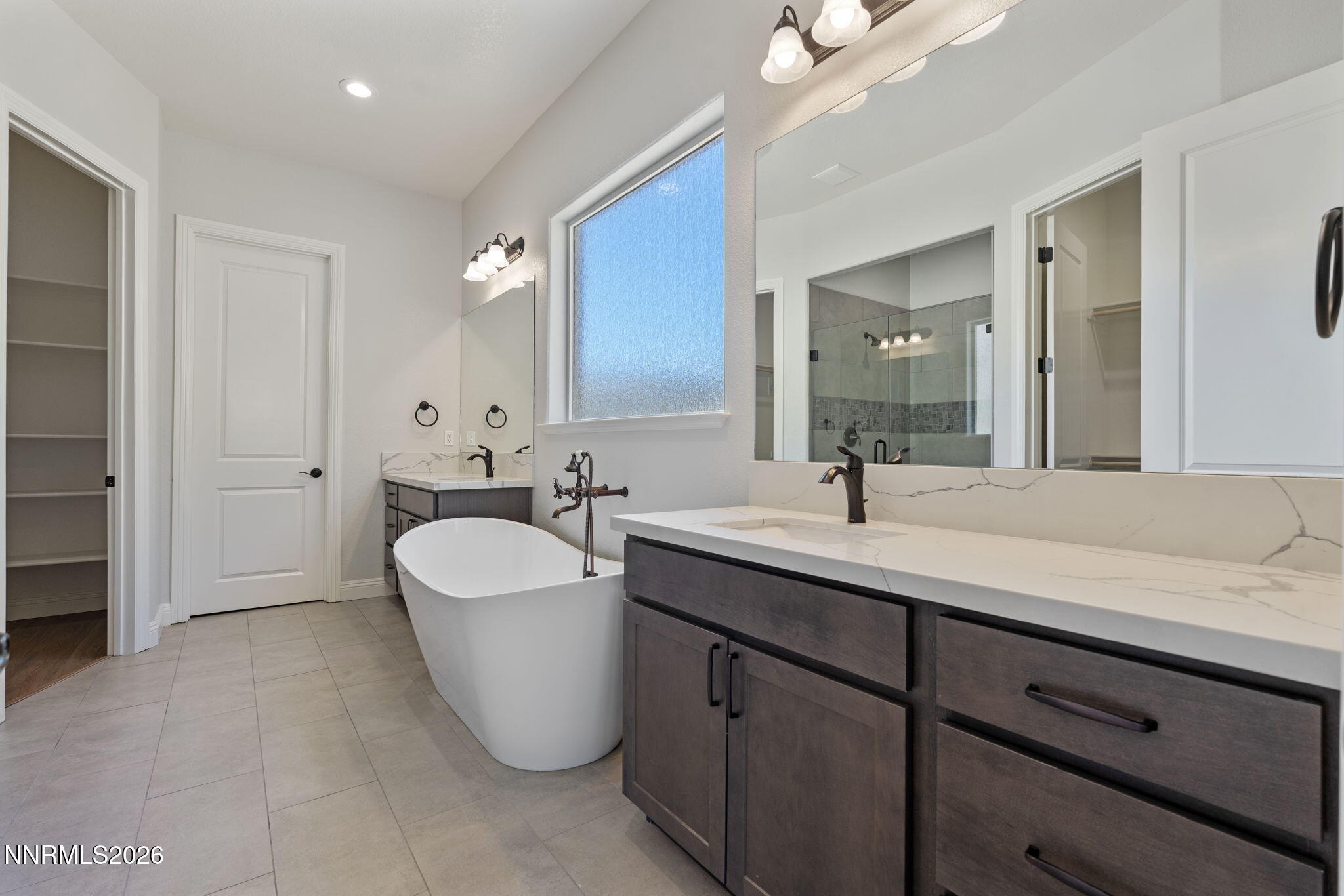 8775 Twelve Moons Court Reno, NV 89523 - Photo 23 of 39 32-web-or-mls-DSC04537