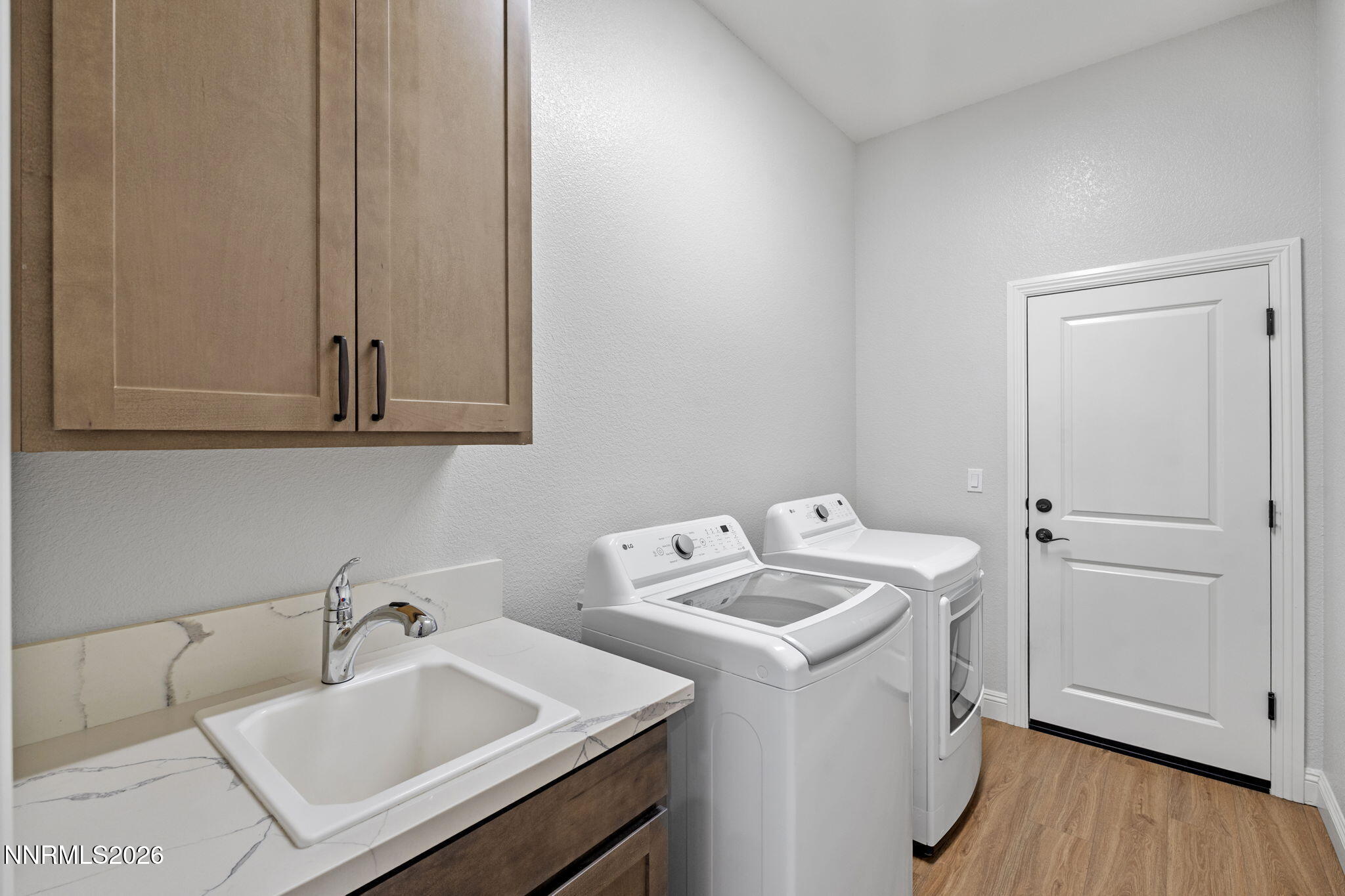 8775 Twelve Moons Court Reno, NV 89523 - Photo 30 of 39 39-web-or-mls-DSC04505