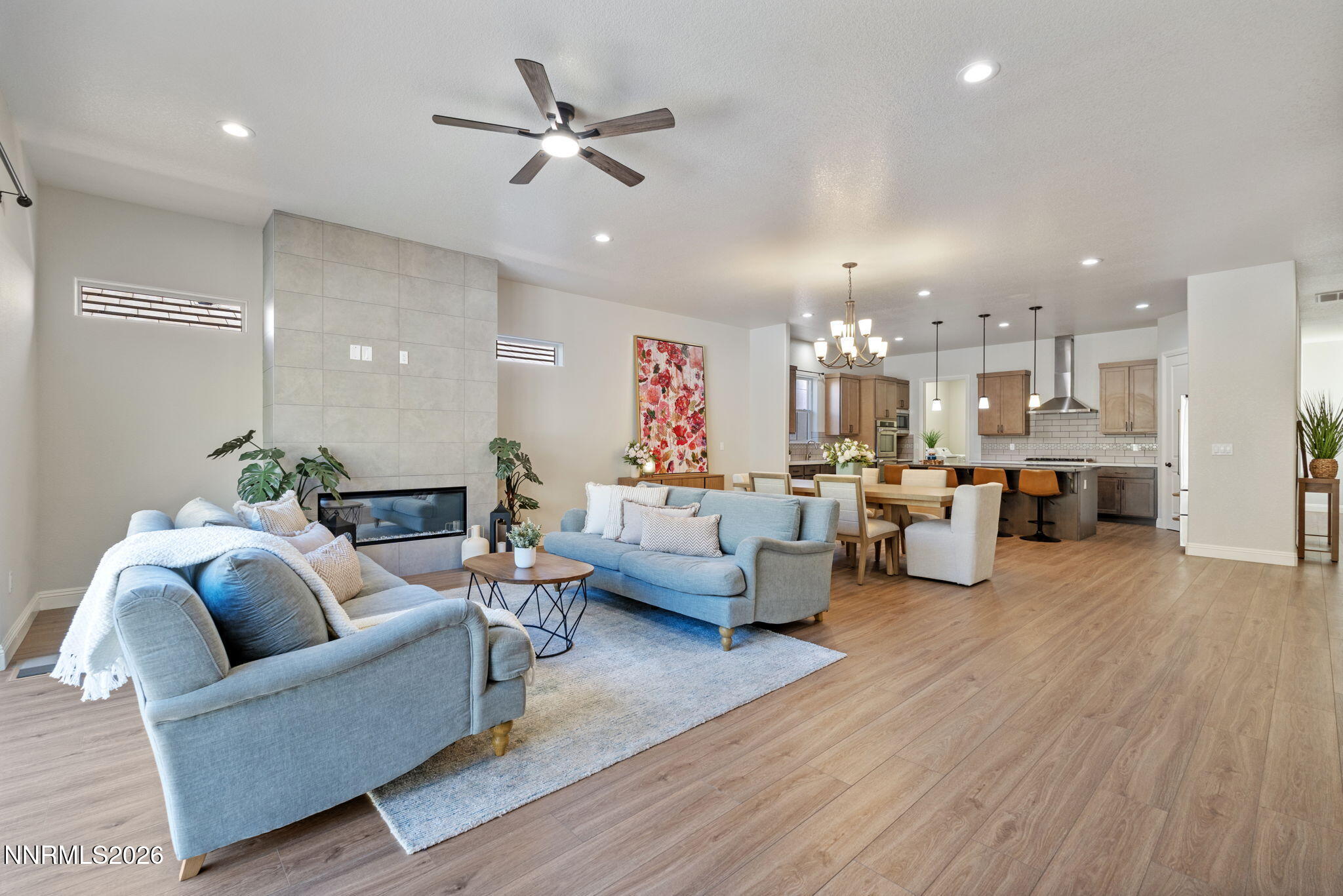 8775 Twelve Moons Court Reno, NV 89523 - Photo 6 of 39 15-web-or-mls-DSC04568