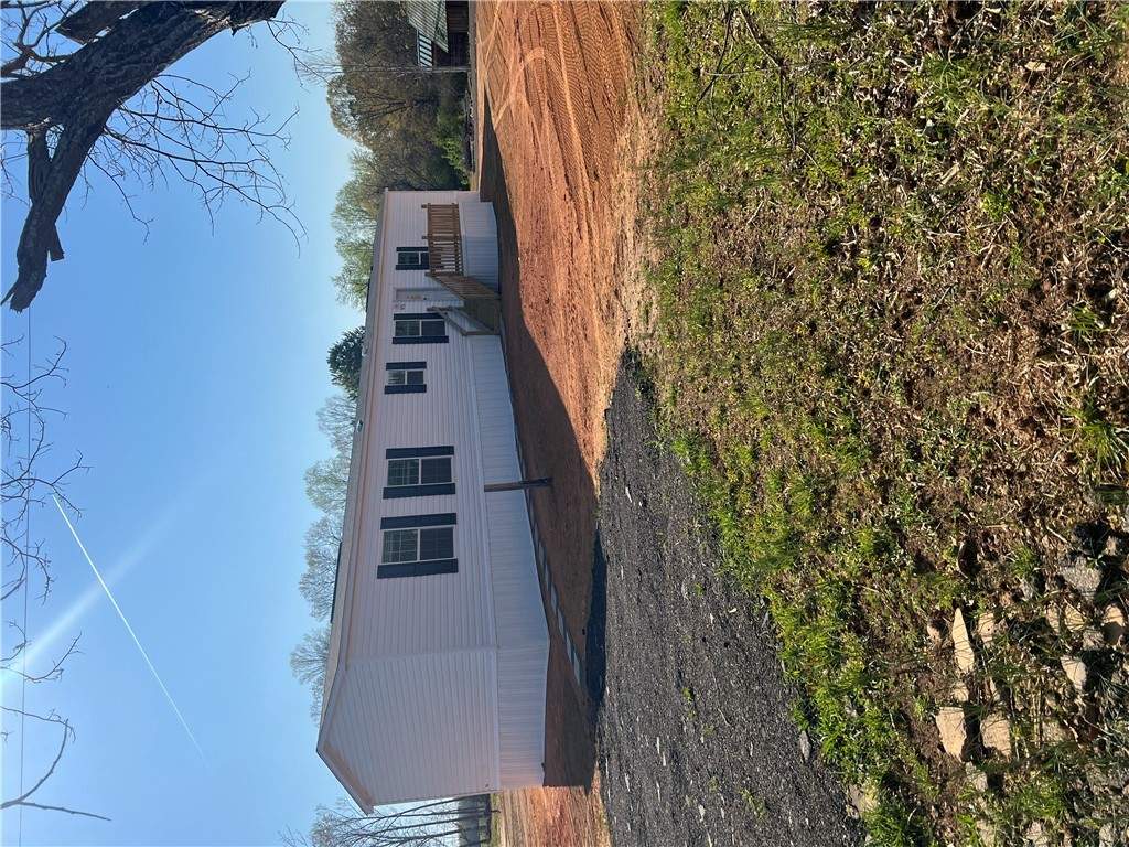 921 Rector Road Belton, SC 29627 - Photo 3 of 10