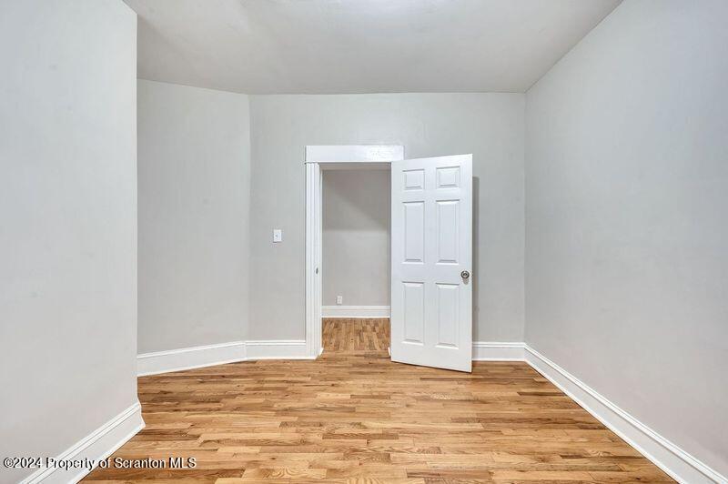 632 Moosic Street, Unit 2 Scranton, PA 18505 - Photo 13 of 24 light 3