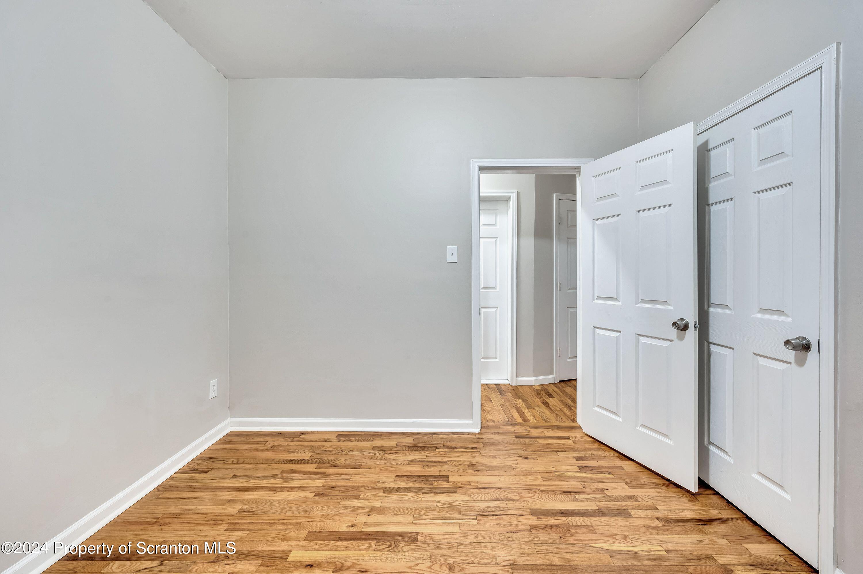 632 Moosic Street, Unit 2 Scranton, PA 18505 - Photo 15 of 24 light 5