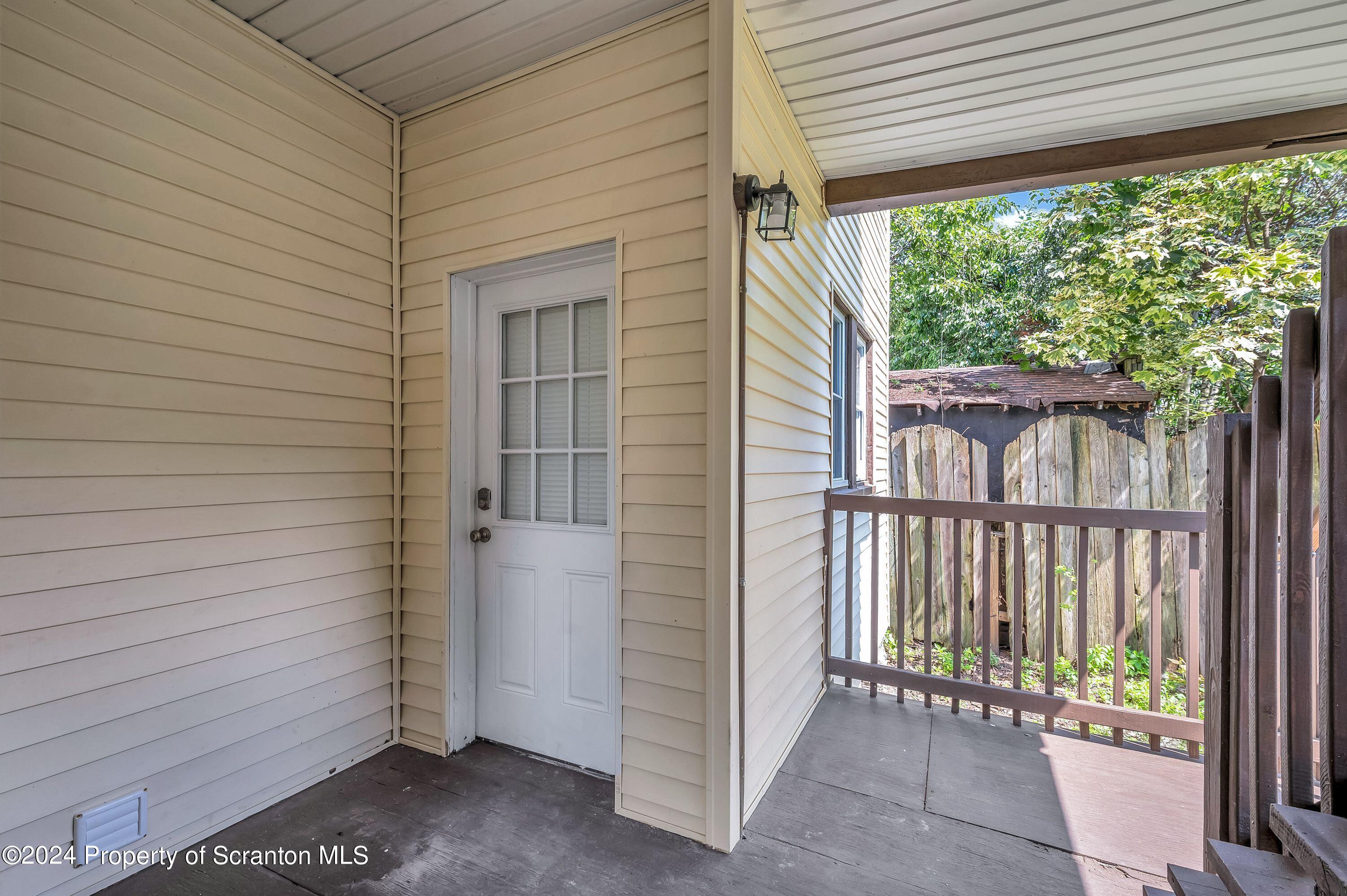 632 Moosic Street, Unit 2 Scranton, PA 18505 - Photo 23 of 24 back 4