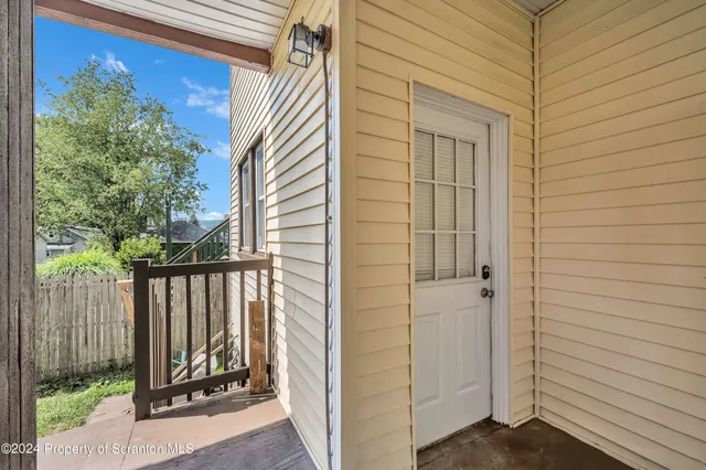 $15,600 | 632 Moosic Street, Unit 2, Scranton, PA 18505