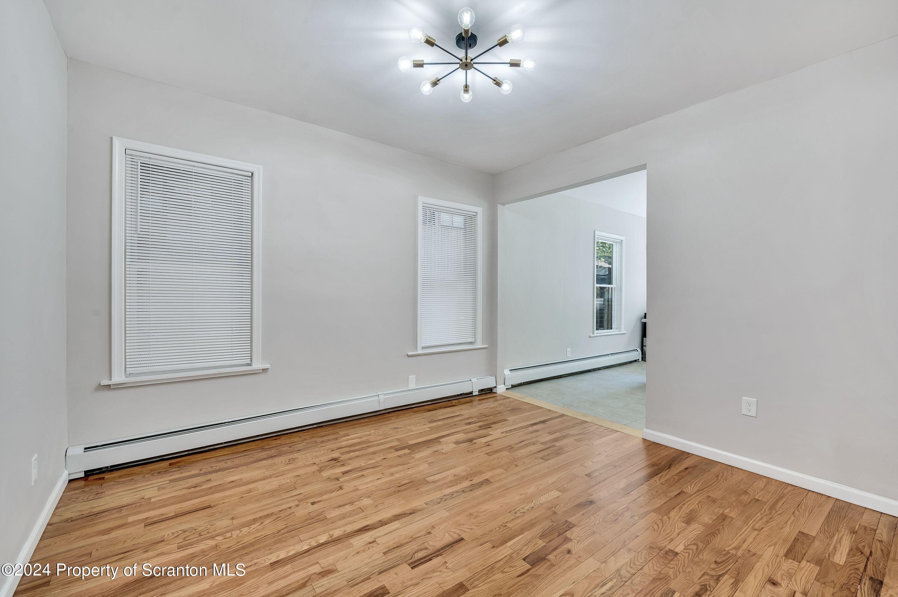 632 Moosic Street, Unit 2 Scranton, PA 18505 - Photo 8 of 24 Light 7