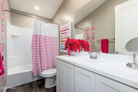 $565,000 | 3067 North 33rd Place, Phoenix, AZ 85018