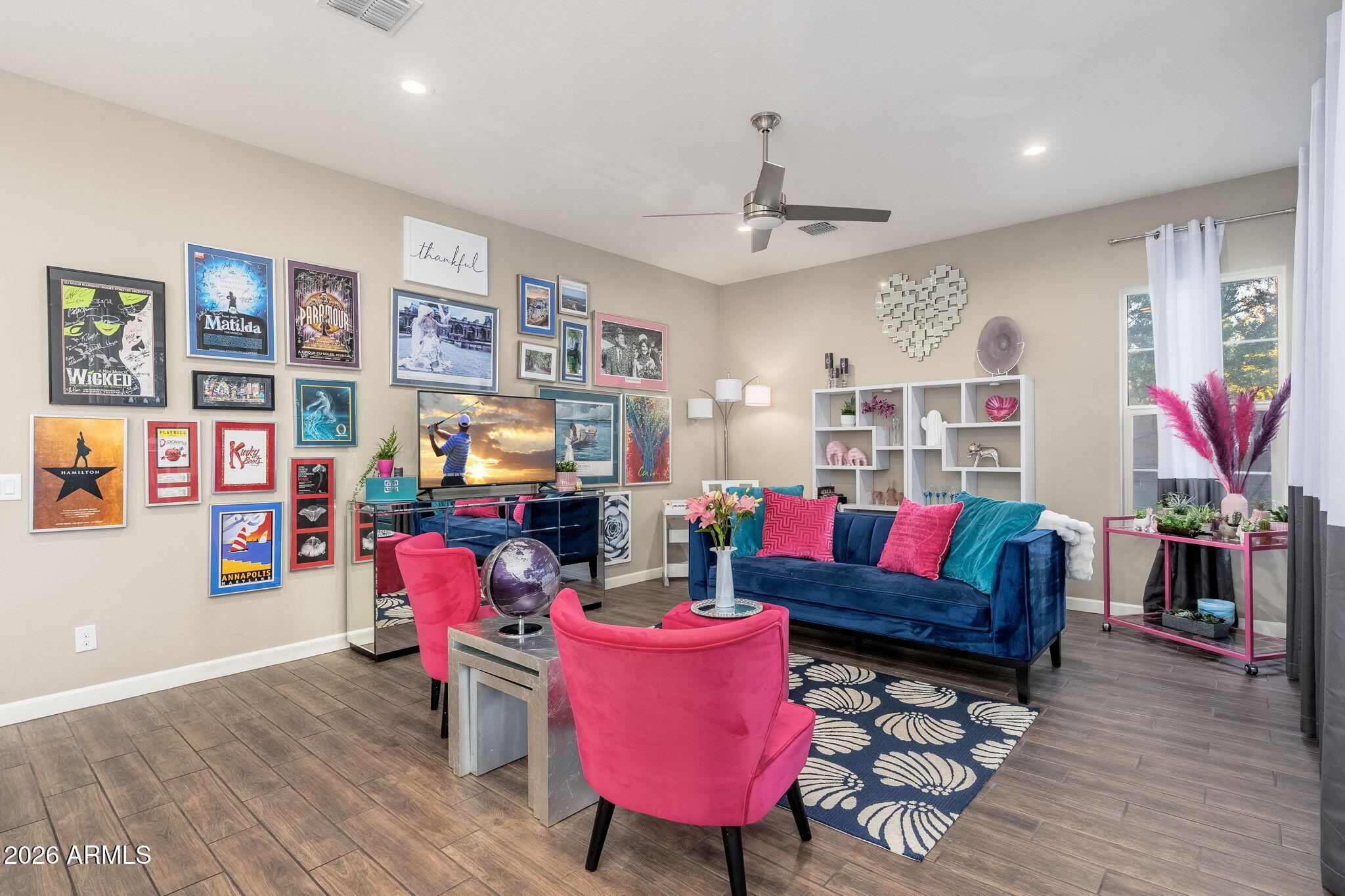 3067 North 33rd Place Phoenix, AZ 85018 - Photo 6 of 25 living room