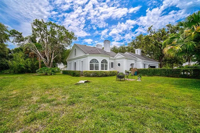 $1,975,000 | 75 Osprey Point Drive, Osprey, FL 34229