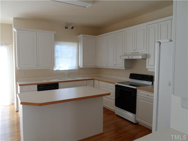 8112 Standing Stone Court Raleigh, NC 27613 - Photo 9 of 25 Photo 9