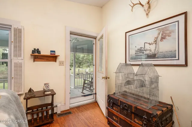 $899,000 | 130 Holiday Lane, Oriental, NC 28571