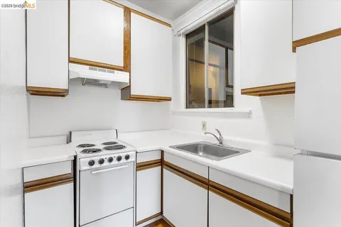 $4,695,000 | 498 25th Street, Oakland, CA 94612