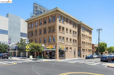 $4,695,000 | 498 25th Street, Oakland, CA 94612