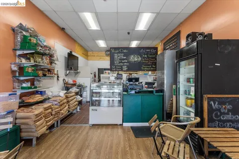 $4,695,000 | 498 25th Street, Oakland, CA 94612