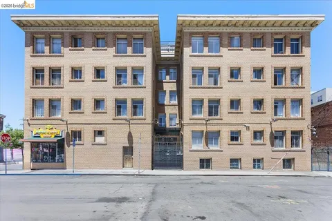 $4,695,000 | 498 25th Street, Oakland, CA 94612