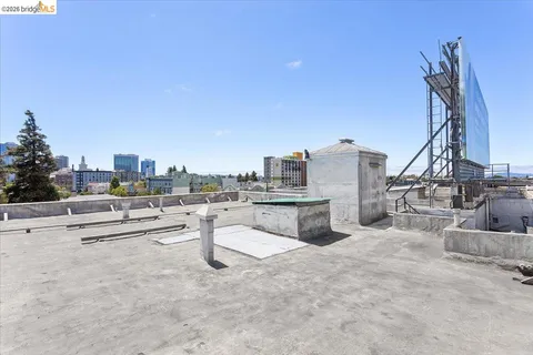 $4,695,000 | 498 25th Street, Oakland, CA 94612