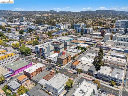 $4,695,000 | 498 25th Street, Oakland, CA 94612