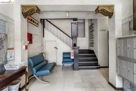 $4,695,000 | 498 25th Street, Oakland, CA 94612