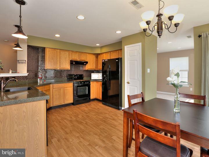 9 Nottingham Way Mount Laurel, NJ 08054 - Photo 12 of 25