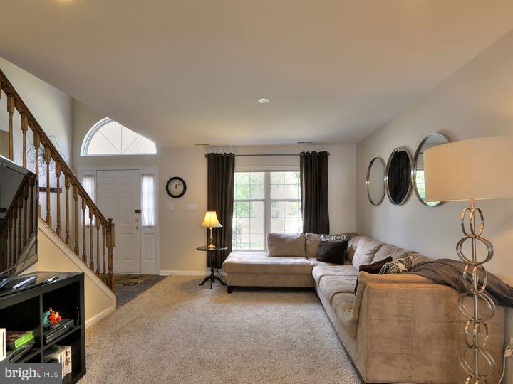 9 Nottingham Way Mount Laurel, NJ 08054 - Photo 4 of 25