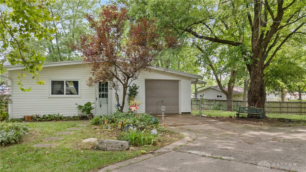 4091 Ranch Drive Beavercreek, OH 45432 - Photo 28 of 29