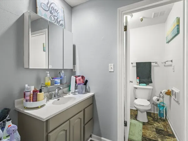 $125,000 | 3120 Jacqueline Drive, Unit 11, Rockford, IL 61109