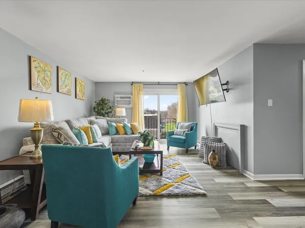 $125,000 | 3120 Jacqueline Drive, Unit 11, Rockford, IL 61109