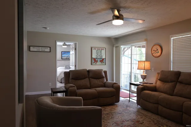 $364,000 | 5641 North Craney Road, Loogootee, IN 47553