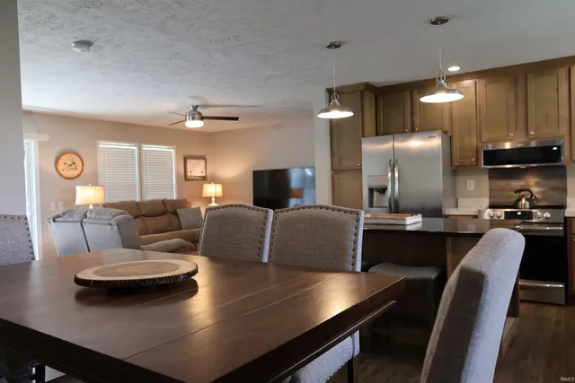 $364,000 | 5641 North Craney Road, Loogootee, IN 47553