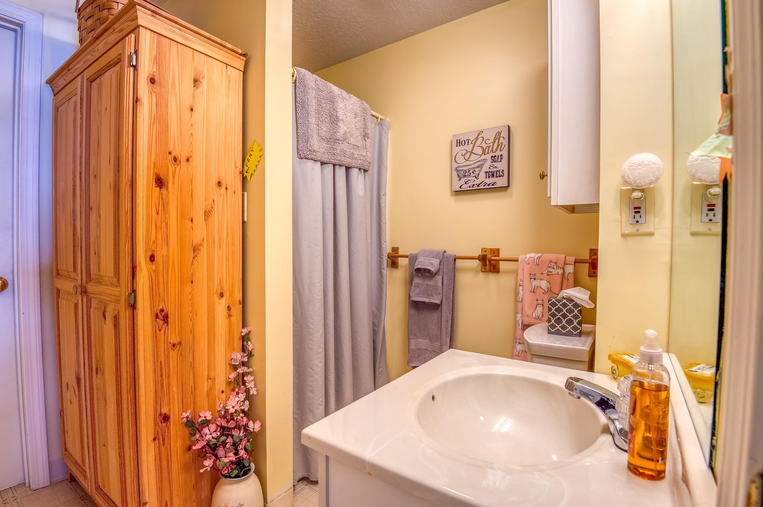 50 Patch Pond Road, Unit 33 Ossipee, NH 03814 - Photo 40 of 43