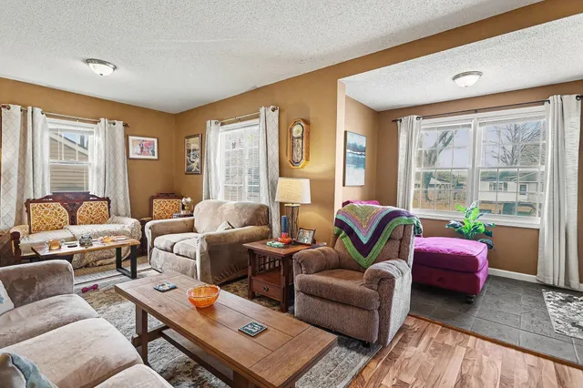 $164,900 | 70 Broadway Boulevard, Battle Creek, MI 49037